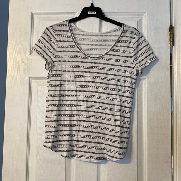 LOFT womens tee; size small - Picture 1 of 5